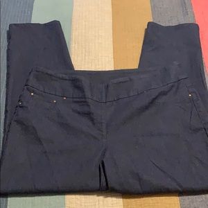 NWOT Dark Wash Jeans *COMFY*